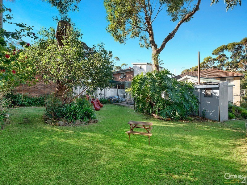 9 SHORT AVENUE, Bundeena NSW 2230