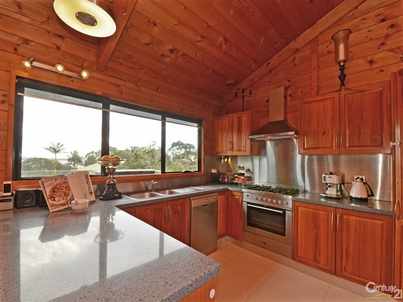 11A SCARBOROUGH STREET, Bundeena NSW 2230