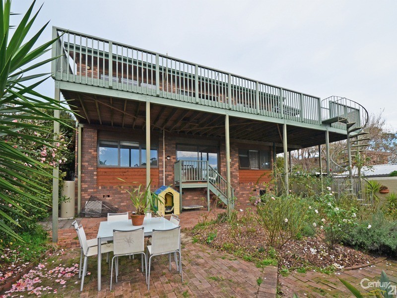 11A SCARBOROUGH STREET, Bundeena NSW 2230