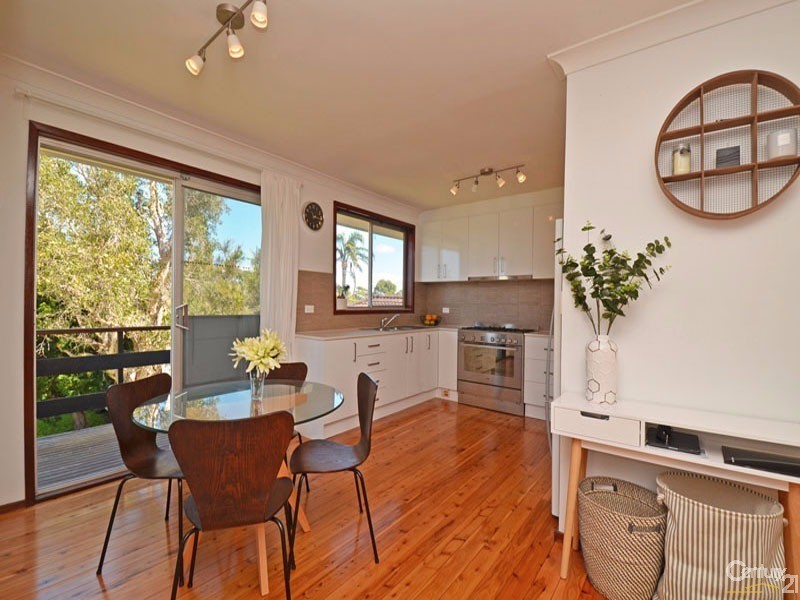 3 BOMBORA AVENUE, Bundeena NSW 2230