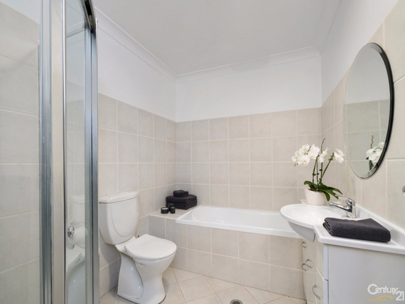 2 THE AVENUE, Bundeena NSW 2230