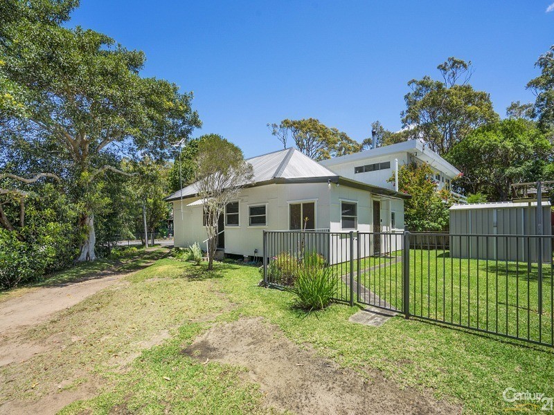 51 BUNDEENA DRIVE, Bundeena NSW 2230