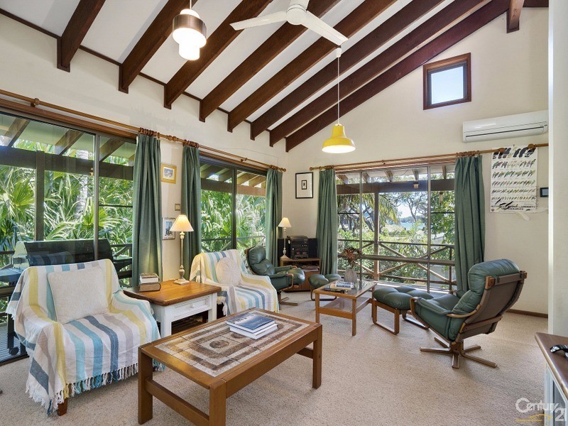 89 BUNDEENA DRIVE, Bundeena NSW 2230