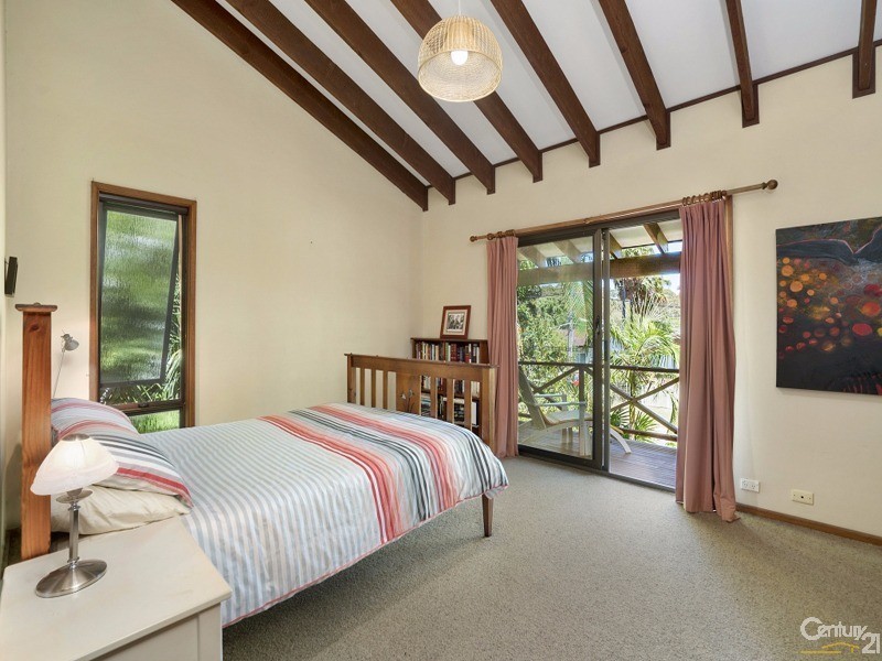 89 BUNDEENA DRIVE, Bundeena NSW 2230