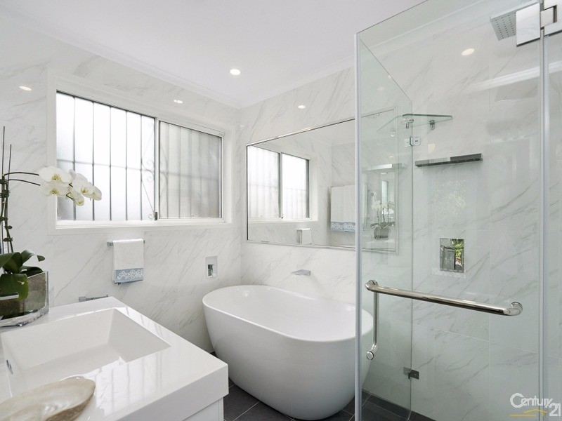 31 LOFTUS STREET, Bundeena NSW 2230