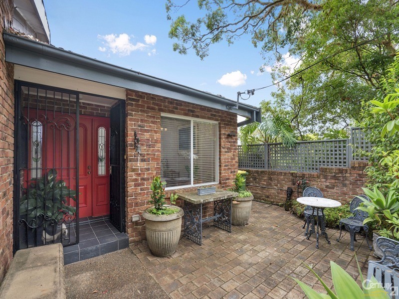 31 LOFTUS STREET, Bundeena NSW 2230