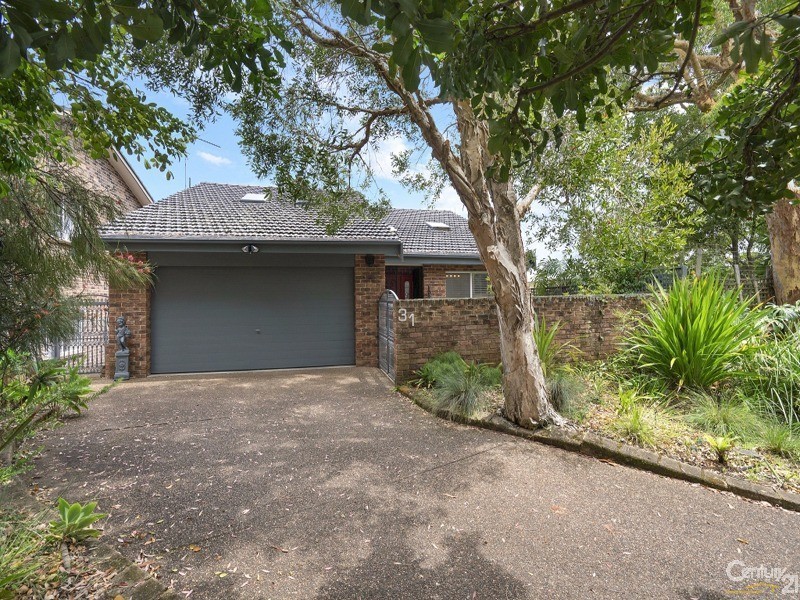 31 LOFTUS STREET, Bundeena NSW 2230