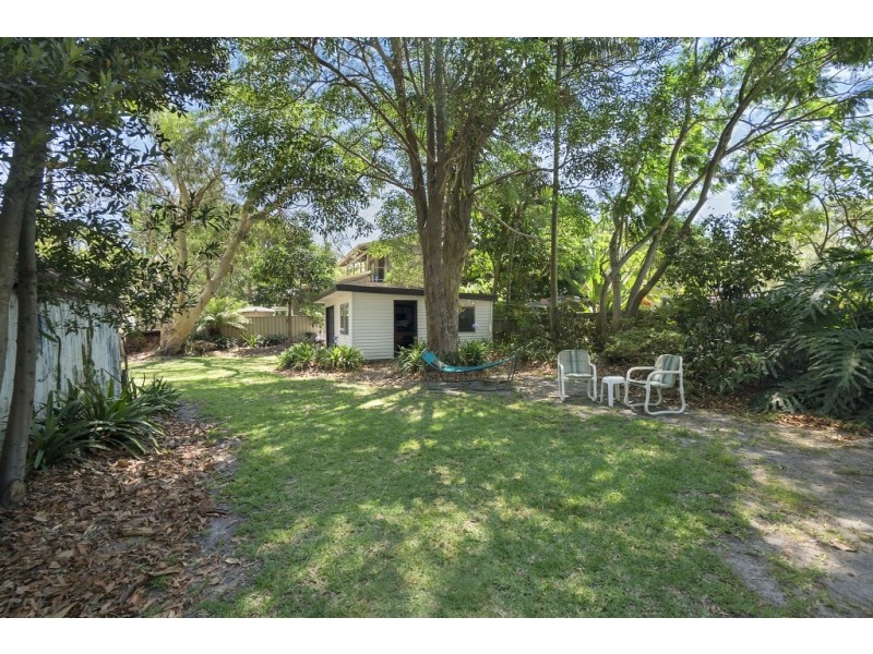 15 LIVERPOOL STREET, Bundeena NSW 2230