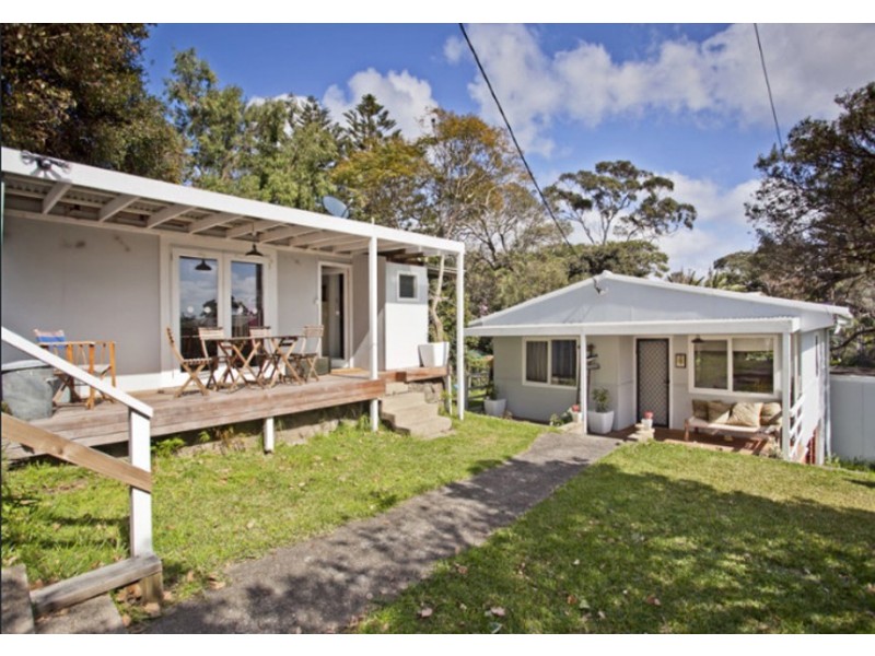 1 ERIC STREET, Bundeena NSW 2230