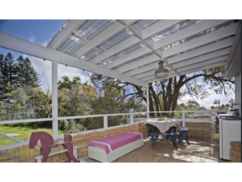 1 ERIC STREET, Bundeena NSW 2230