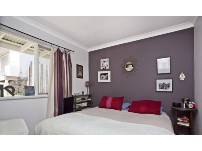 1 ERIC STREET, Bundeena NSW 2230