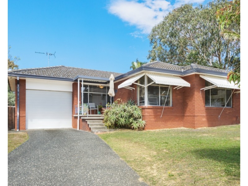 92 ERIC STREET, Bundeena NSW 2230