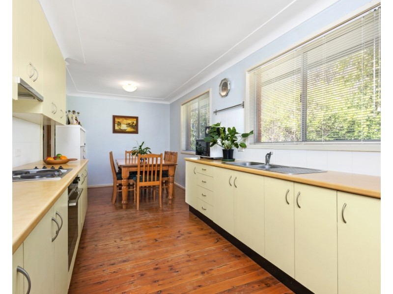 92 ERIC STREET, Bundeena NSW 2230