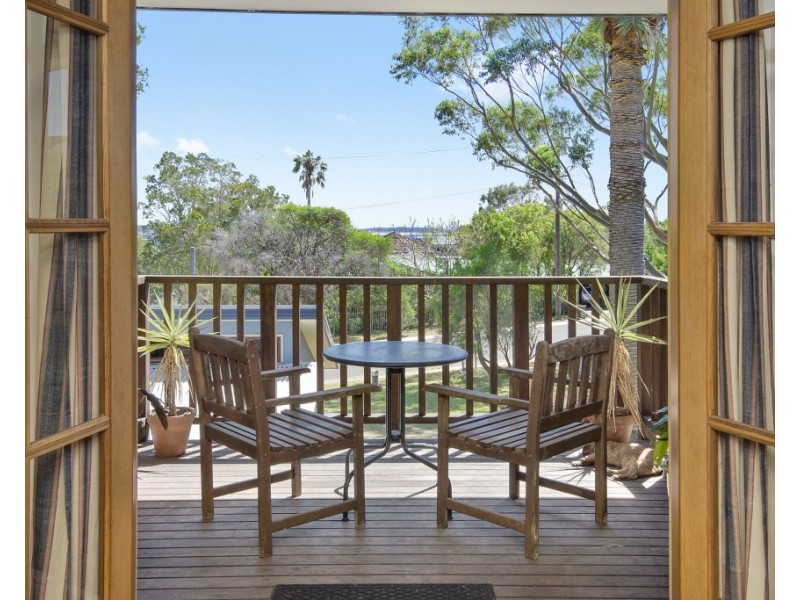 48 SCARBOROUGH STREET, Bundeena NSW 2230