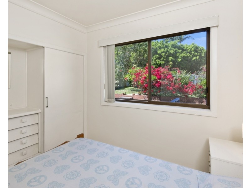 62 LOFTUS STREET, Bundeena NSW 2230