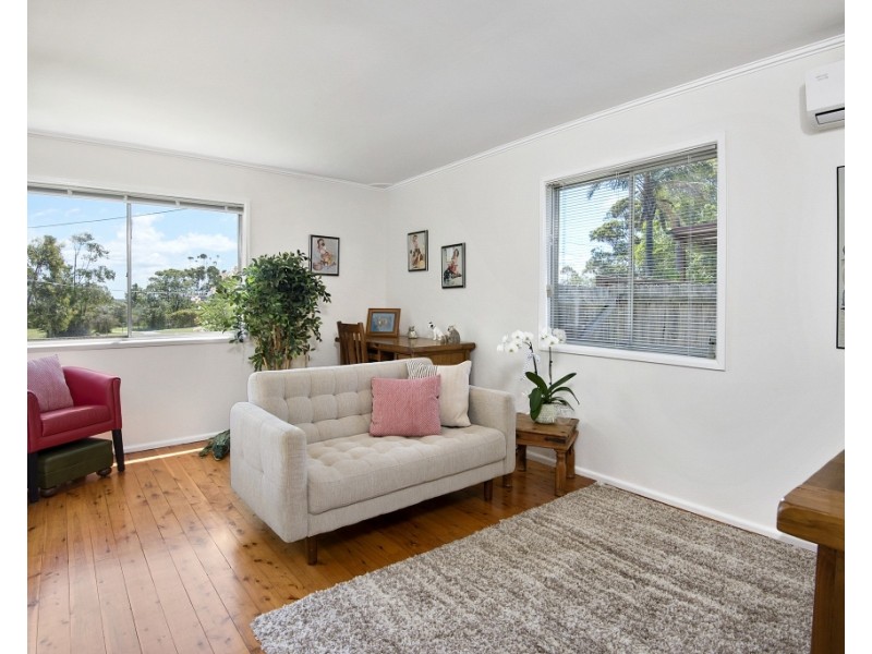 12 BOMBORA AVENUE, Bundeena NSW 2230