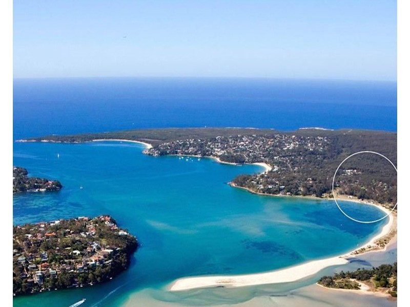 8 WOODFIELD AVENUE, Bundeena NSW 2230