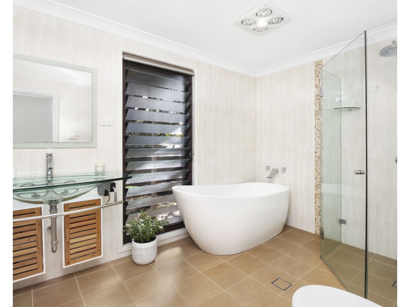 11 BOMBORA AVENUE, Bundeena NSW 2230