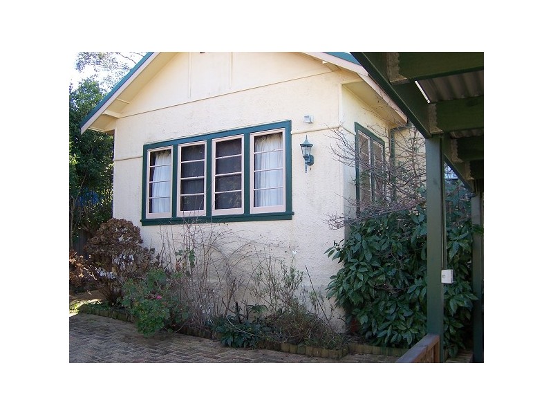 4 Kurrawan Street, Katoomba NSW 2780