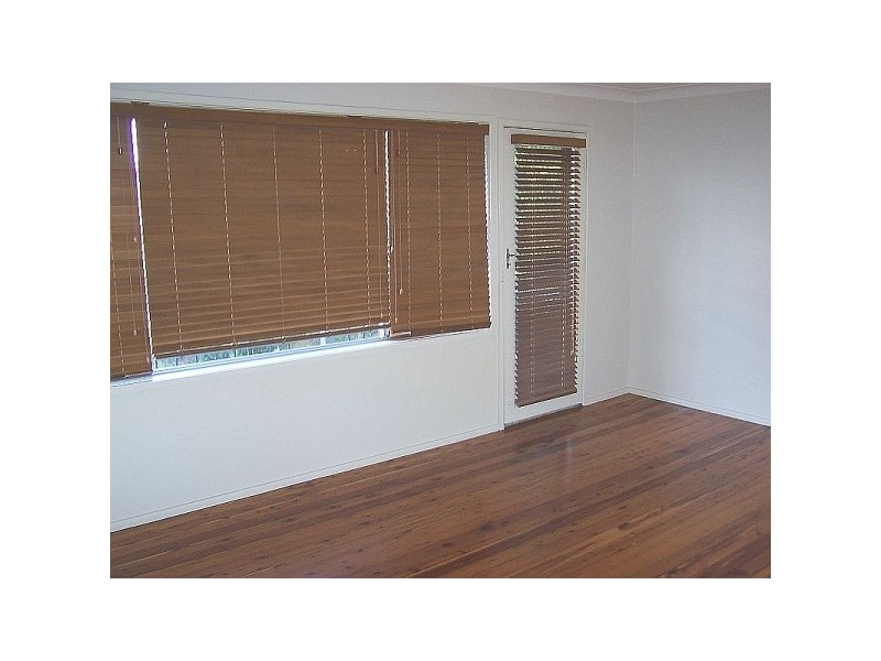 9 Geggie Street, Wentworth Falls NSW 2782