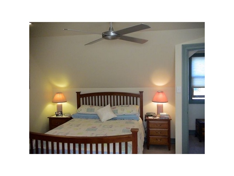 10 Page Avenue, Wentworth Falls NSW 2782