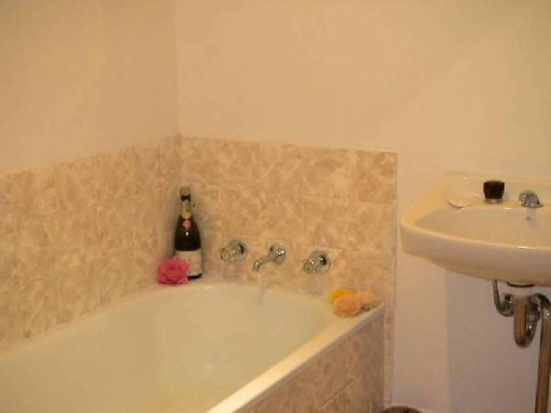 35 Westbourne Avenue, Wentworth Falls NSW 2782