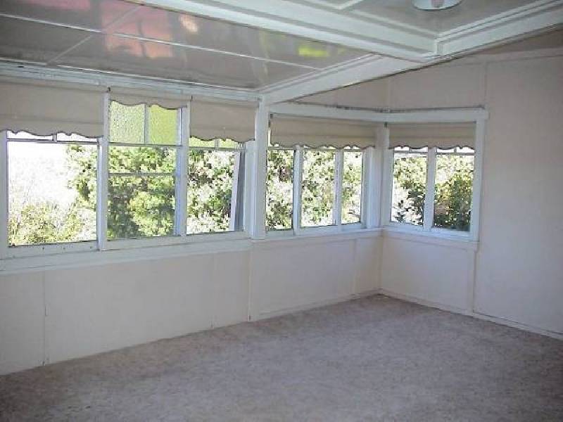 7 Blaxland Road, Wentworth Falls NSW 2782