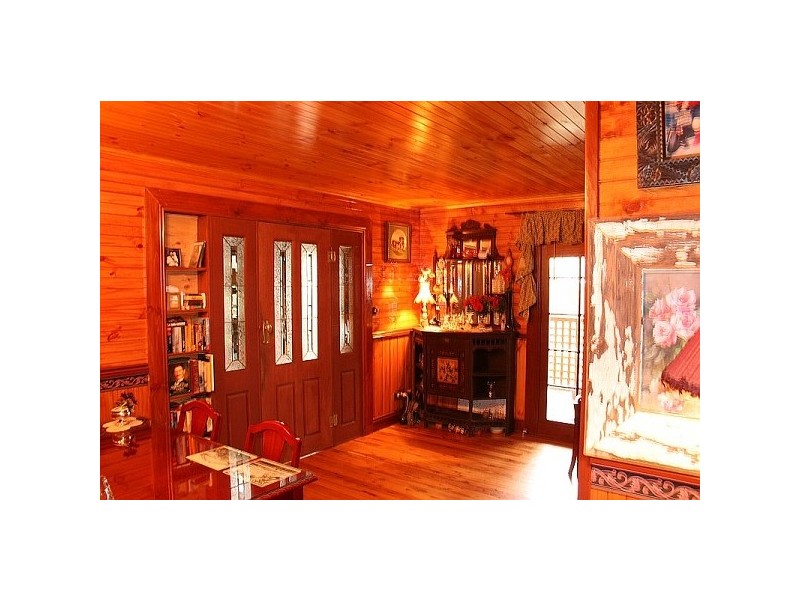 34 Winston St, Leura NSW 2780