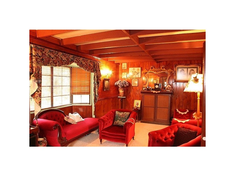 34 Winston St, Leura NSW 2780