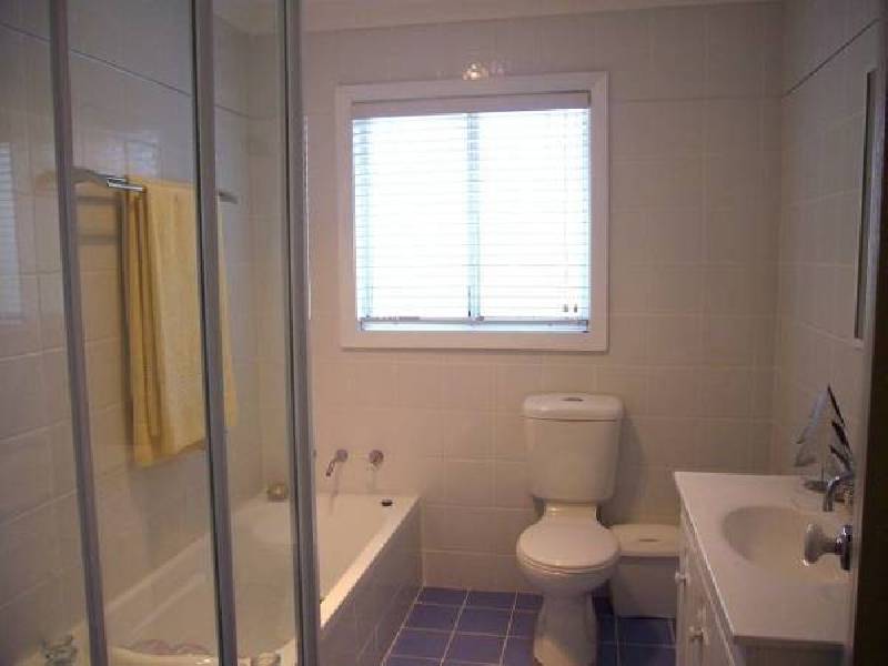 63 Henderson Road, Wentworth Falls NSW 2782