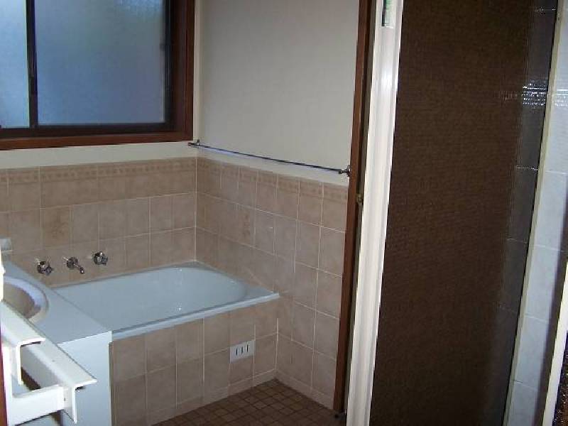 30 Canberra Street, Wentworth Falls NSW 2782