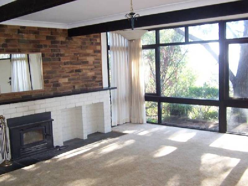 26 Panorama Crescent, Wentworth Falls NSW 2782