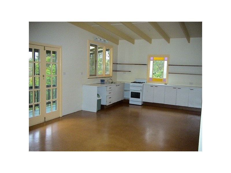 9 Yanko Ave, Wentworth Falls NSW 2782