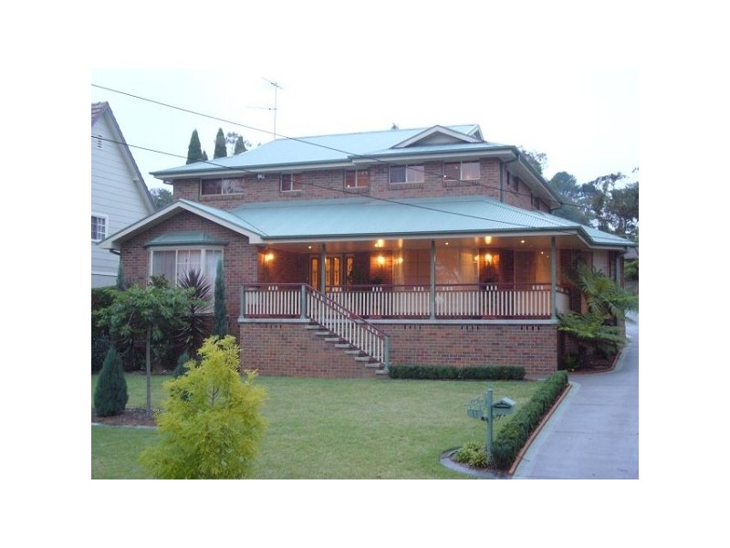 11 Boronia Road, Wentworth Falls NSW 2782