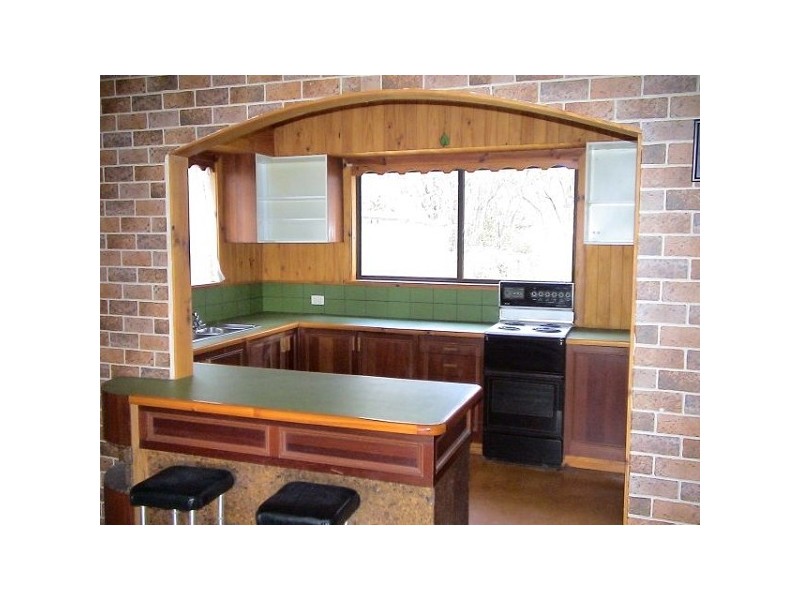 8 View Road, Wentworth Falls NSW 2782