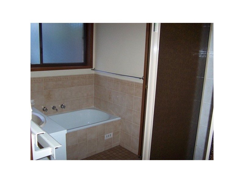 30 Canberra Street, Wentworth Falls NSW 2782