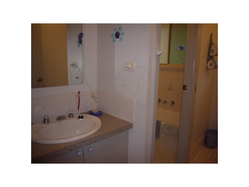 34 Flora St, Wentworth Falls NSW 2782