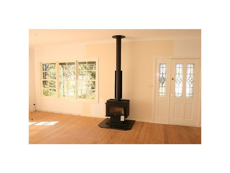 35 Northcote Rd, Leura NSW 2780