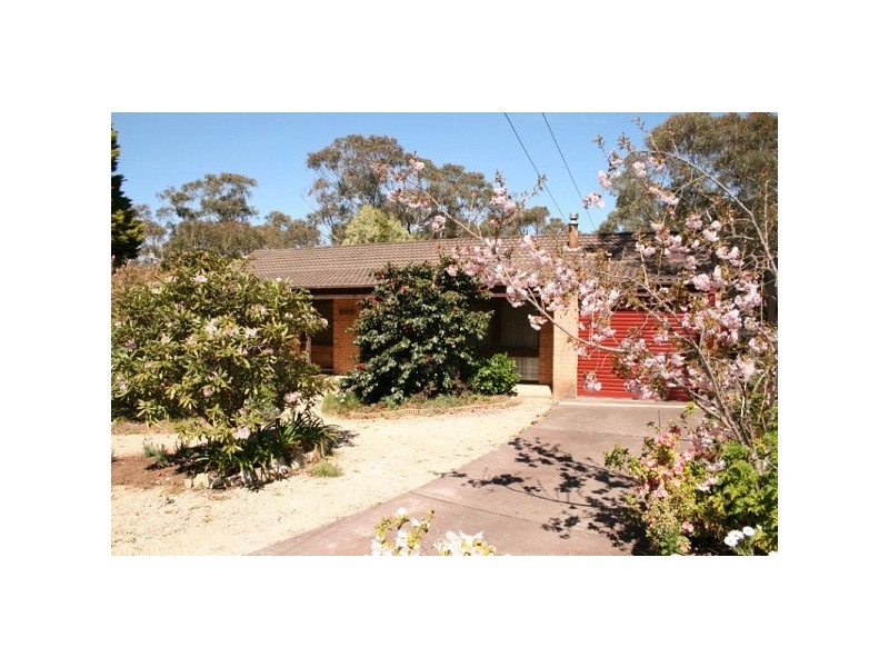 7 Lawson View Pde, Wentworth Falls NSW 2782