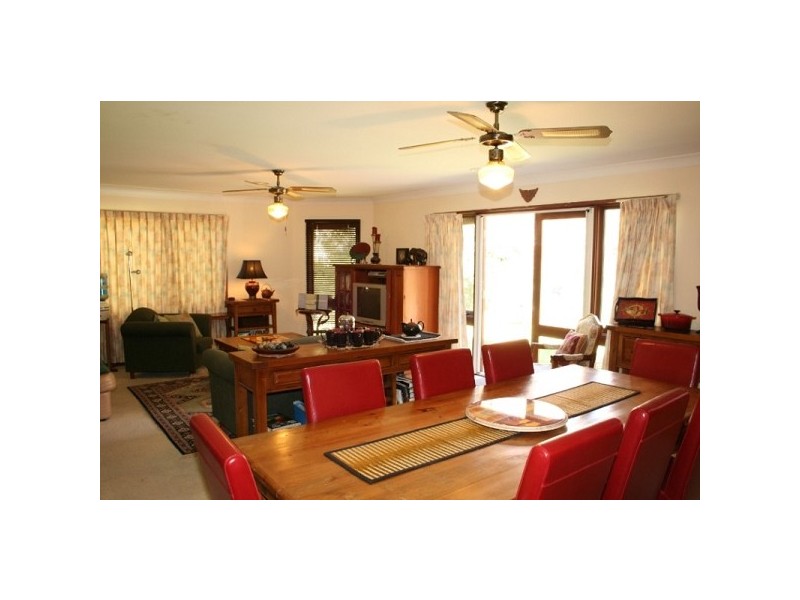 7 Lawson View Pde, Wentworth Falls NSW 2782