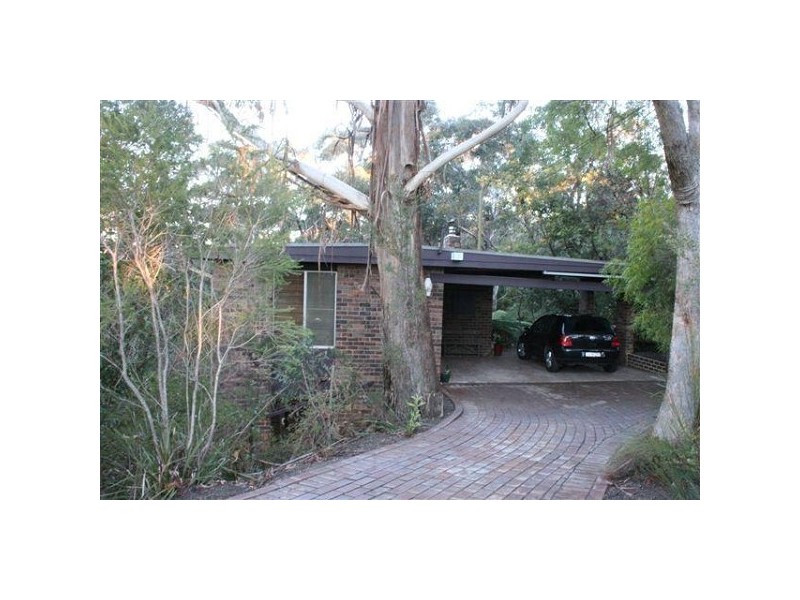 23 Edward Pde, Wentworth Falls NSW 2782
