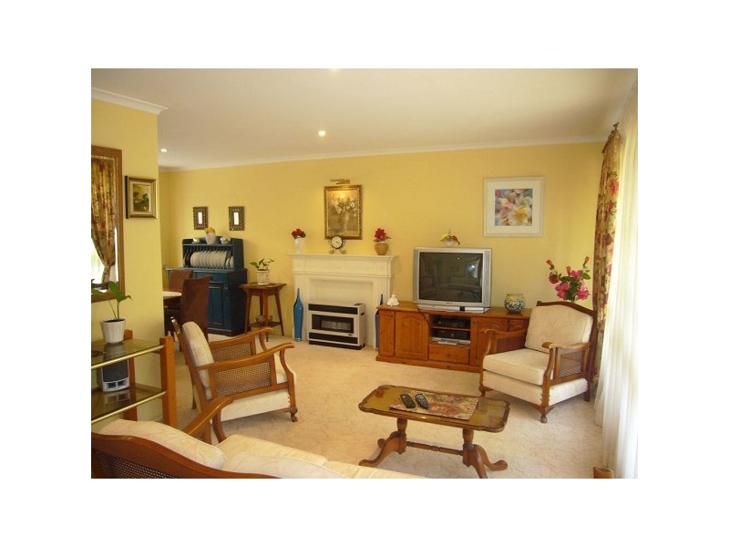 57 Backhouse St, Wentworth Falls NSW 2782