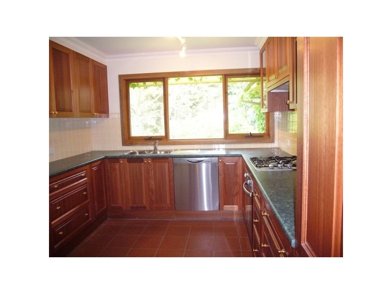 27 McLaughlin Avenue, Wentworth Falls NSW 2782