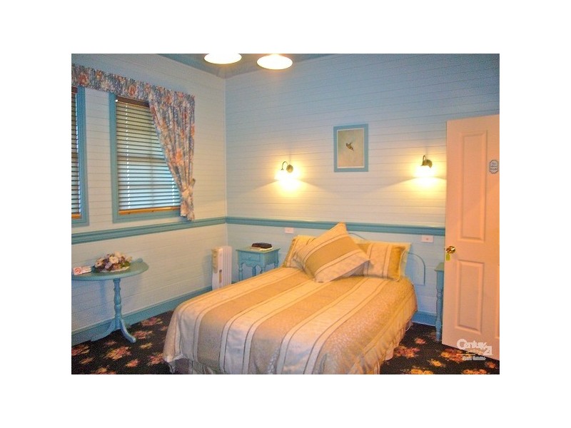 31 Lovel St, Katoomba NSW 2780