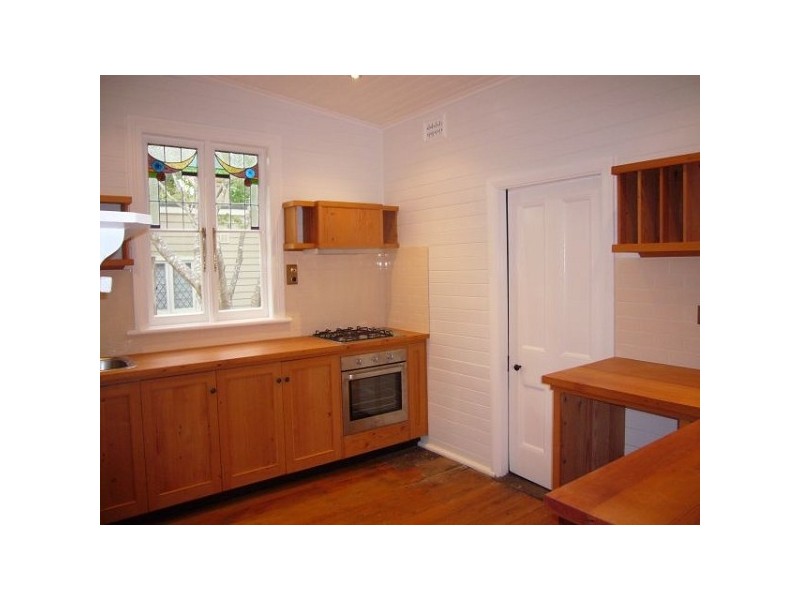 13 Fitzgerald Street, Wentworth Falls NSW 2782