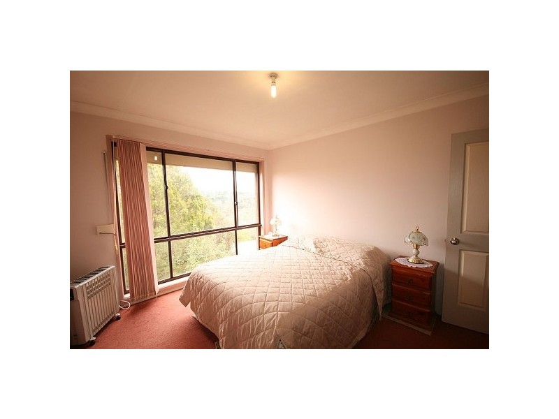 42 Great Western Highway, Wentworth Falls NSW 2782