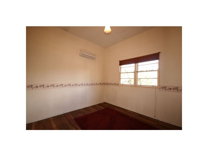 1 St Georges Pde, Wentworth Falls NSW 2782