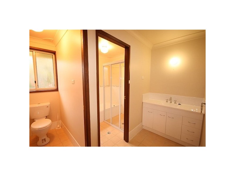 42 Edward Pde, Wentworth Falls NSW 2782