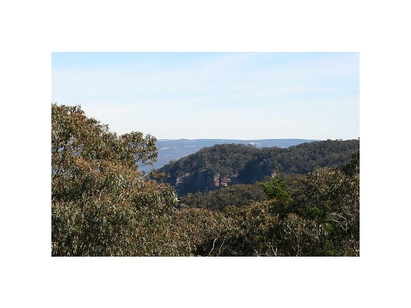 22 Narrow Neck Rd, Katoomba NSW 2780