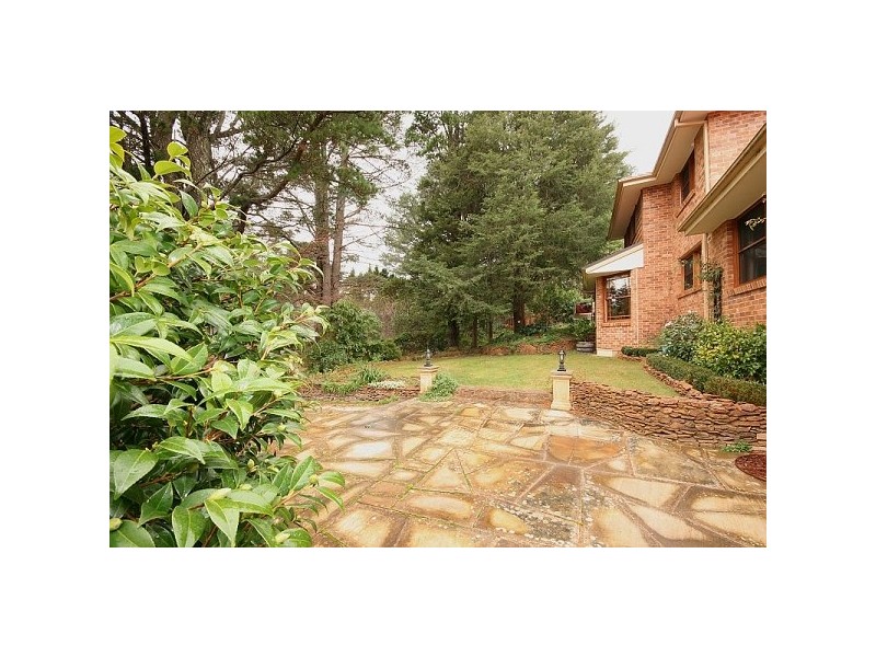 10 Olympian Pde, Leura NSW 2780